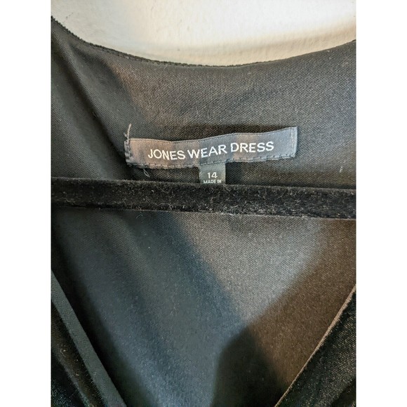 NEW Jones New York Velvet Empire Waist Gown Size 14 - Picture 4 of 9